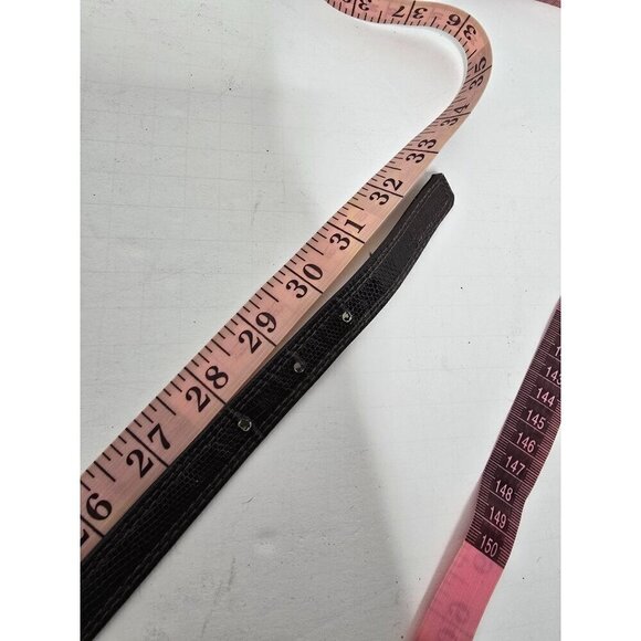 Vintage Saks Fifth Avenue Skinny Leather Belt - Picture 9 of 10